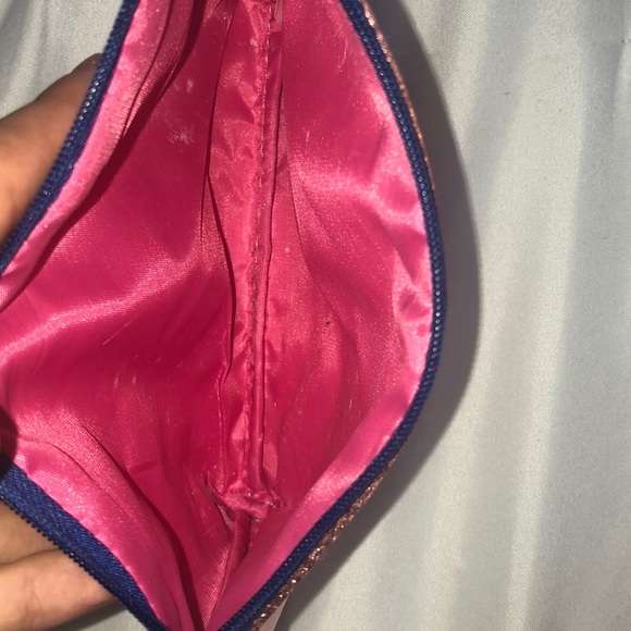 Ipsy bag - Picture 3 of 4